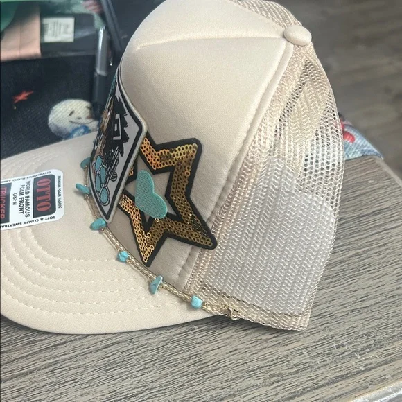 Beige Trucker Hat with Horse and Star Embellishments - Picture 3 of 4